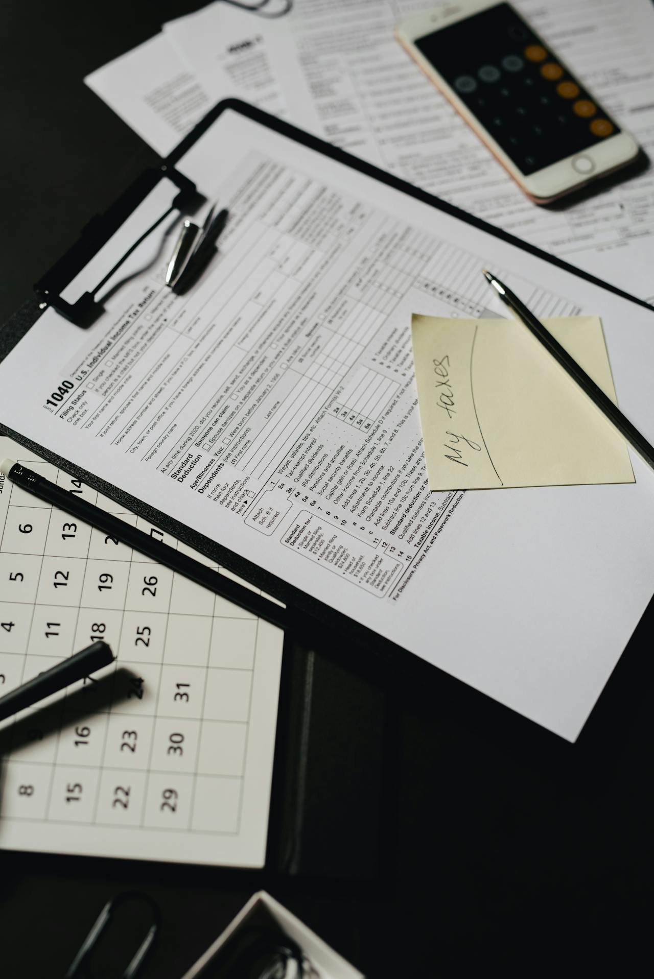Voici les meilleurs outils pour estimer vos impôts au Québec